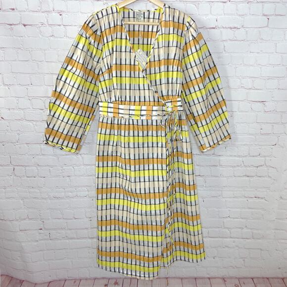 Baum and Pferdgarten Yellow Abylene Wrap Dress Womens 36 New Spring Puff Sleeves - Picture 6 of 12